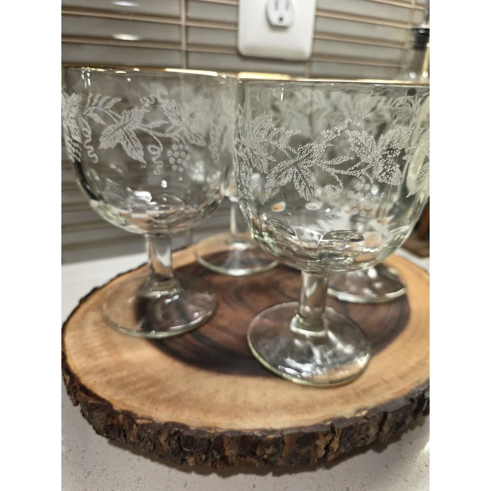 VTG Lot Of 4 Bartlett Collins Thumbprint Etched Grapes & Leaves Goblets 1940s